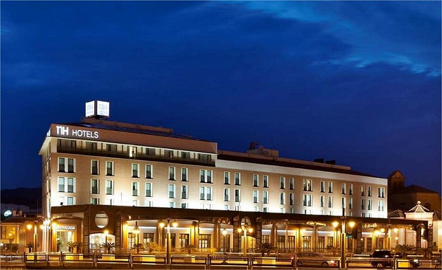 Nh Malaga Hotel Exterior photo